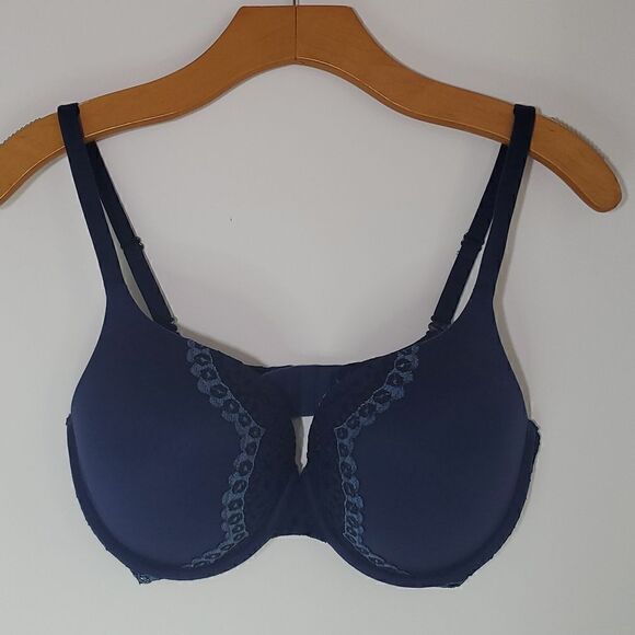 Victoria's Secret Body by Victoria Perfect Shape Lace Overlay Bra Navy 34DD - Picture 1 of 10